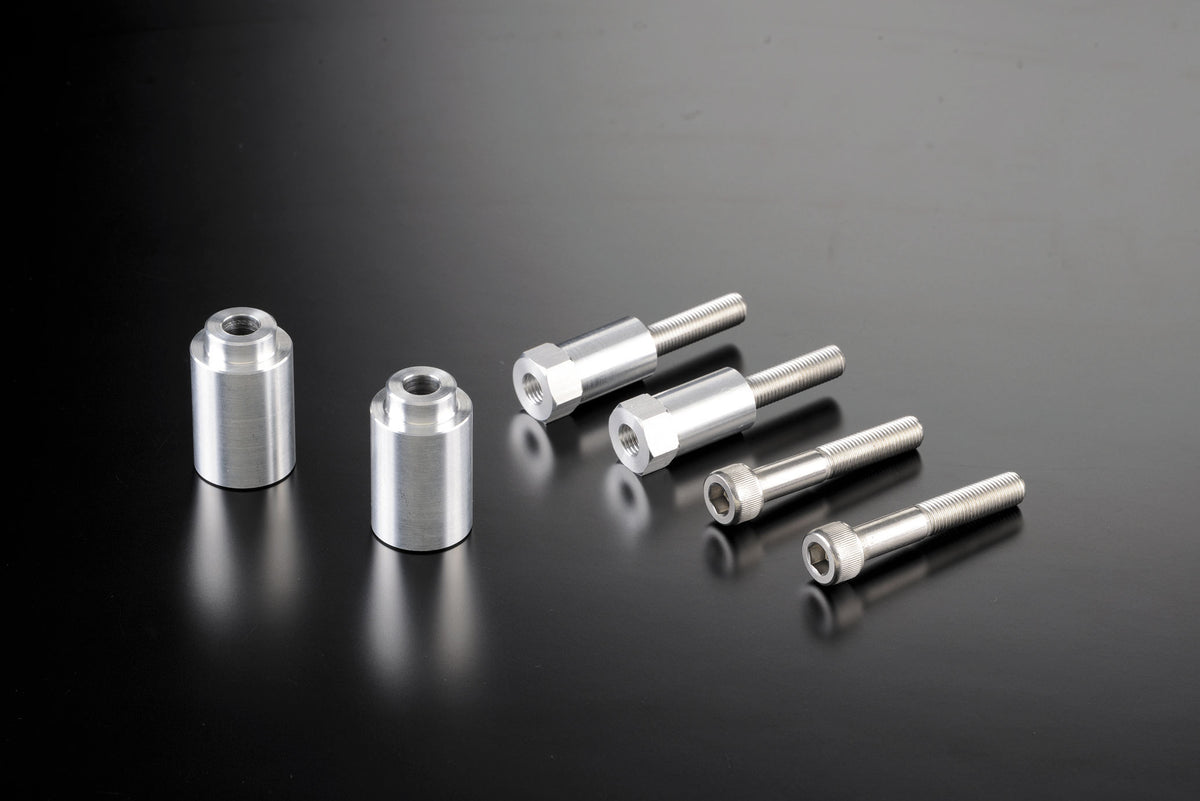 Z900RS OVER Racing 製サブフレーム用アダプター