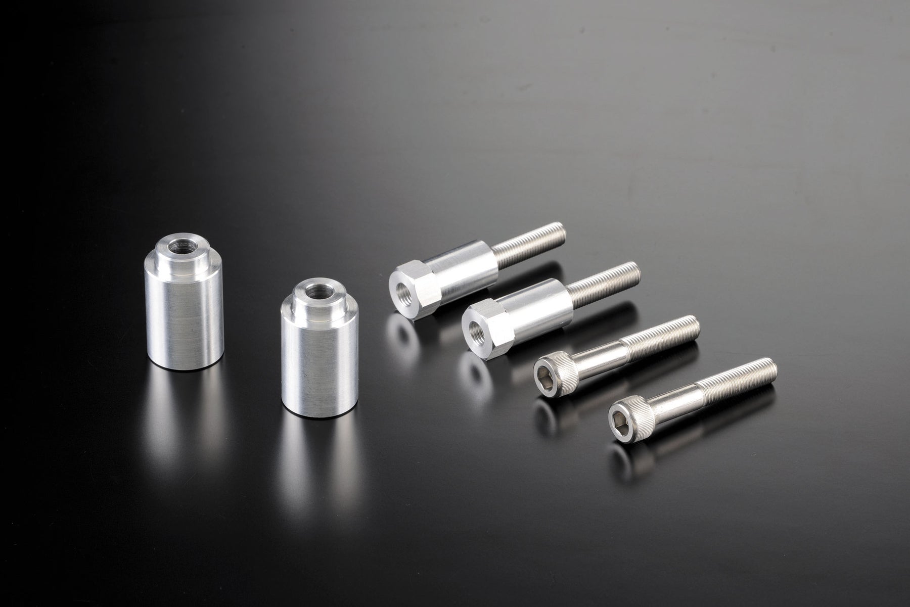 Z900RS OVER Racing 製サブフレーム用アダプター