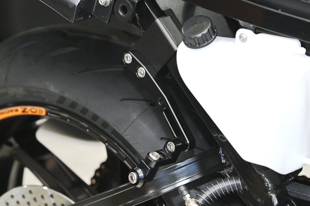 ショートテールマフラー専用マフラーステー（GPZ750R / GPZ900R）